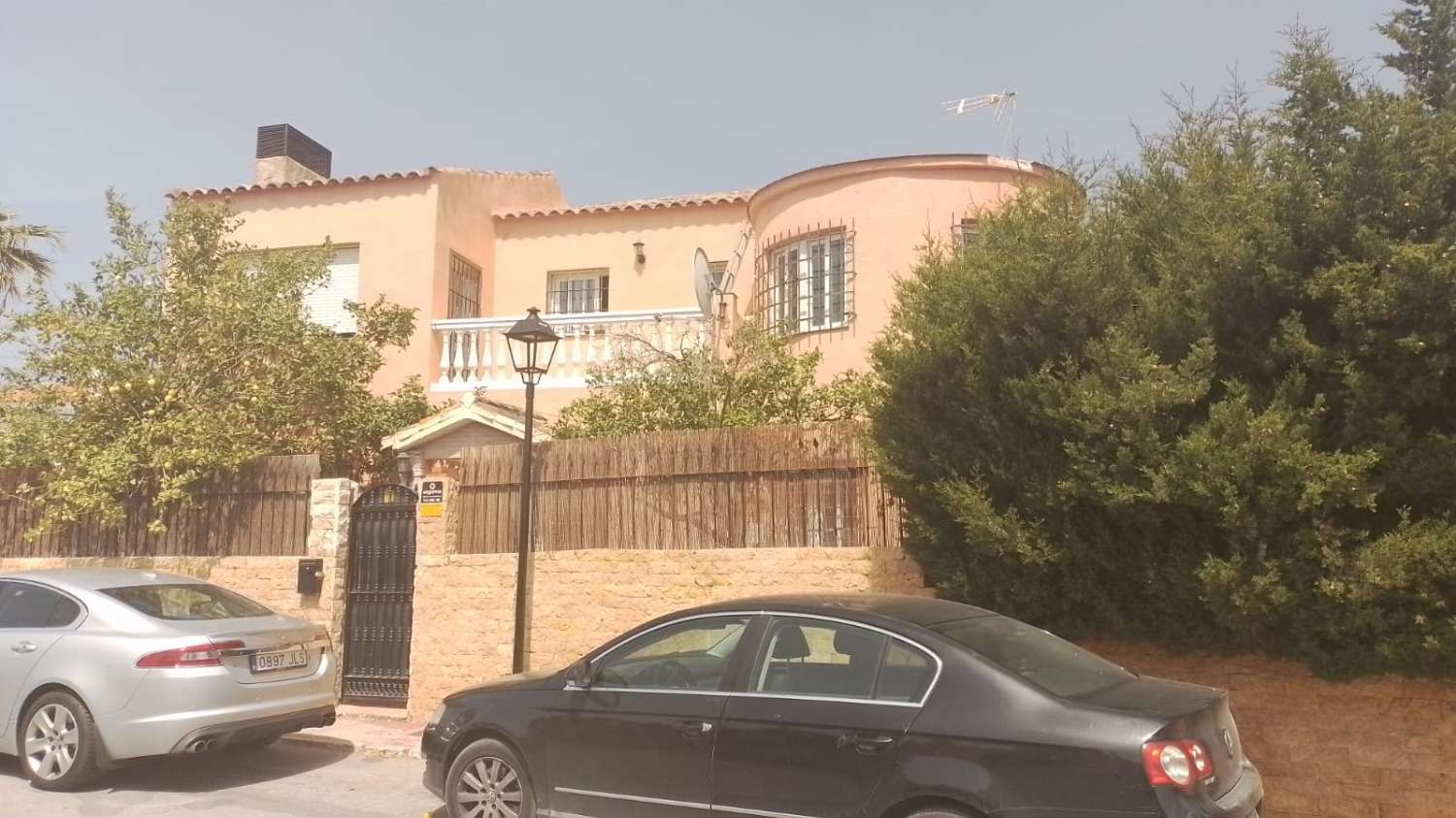 Detached villa 5 bedrooms