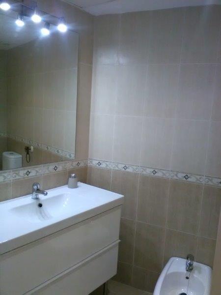 BONITO APARTAMENTO DE 2 DORMITORIOS en TORREQUEBRADA